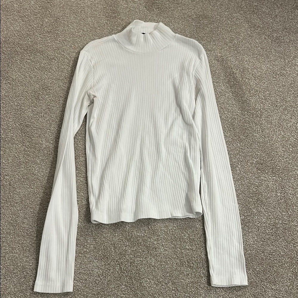 Brandy Melville White Ribbed Long Sleeve Top